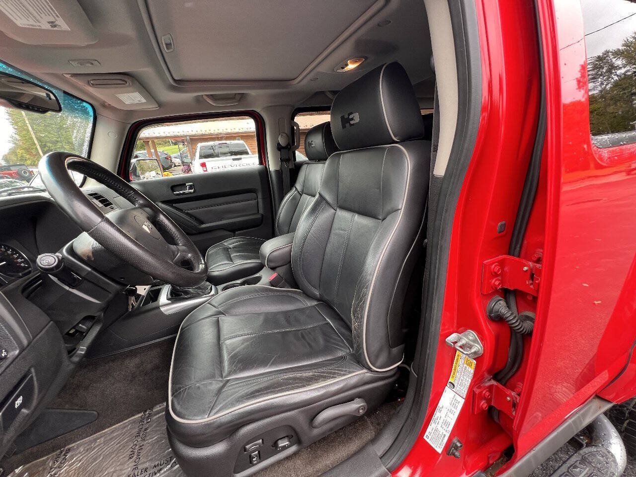 Used 2007 HUMMER H3 AWD/4WD image 11