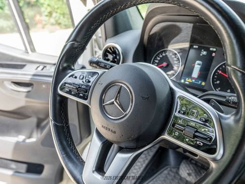 Used 2023 Mercedes-Benz Sprinter 2500 image 47