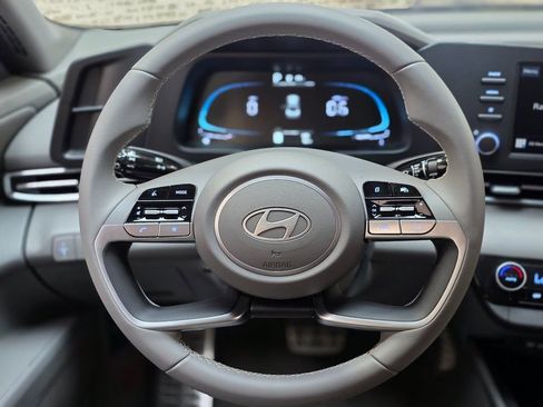 New 2026 Hyundai Elantra Sport image 18