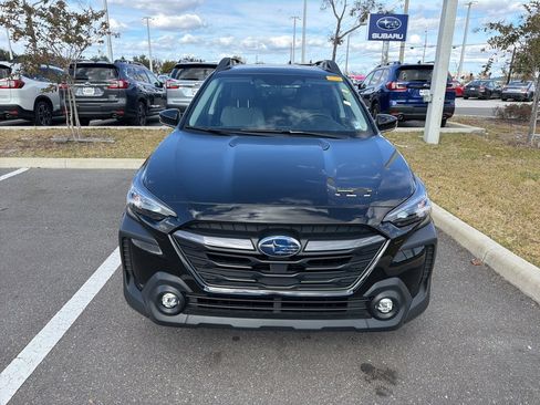 Used 2025 Subaru Outback Premium w/ Popular Package #1 image 2