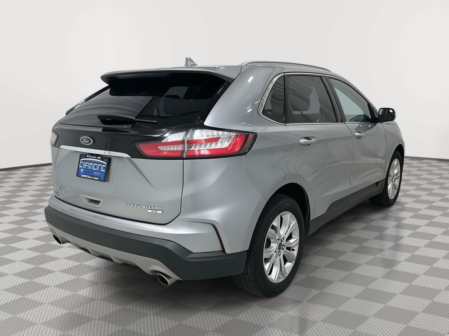 Used 2020 Ford Edge Titanium AWD/4WD image 5