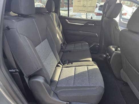 New 2025 GMC Acadia Elevation AWD/4WD image 35