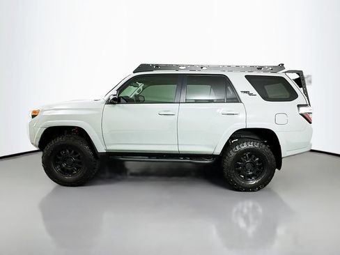 Used 2023 Toyota 4Runner TRD Off-Road Premium w/ Off Road Premium Plus Package AWD/4WD image 8