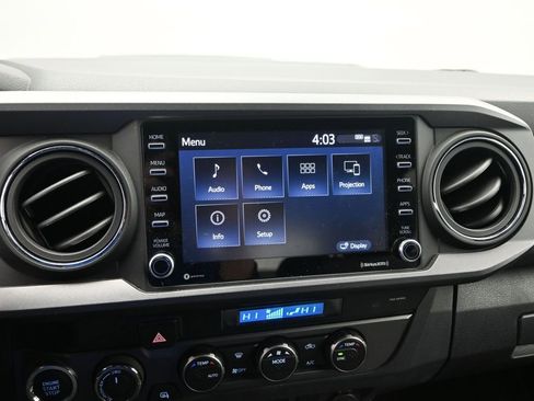 Used 2023 Toyota Tacoma TRD Sport image 19