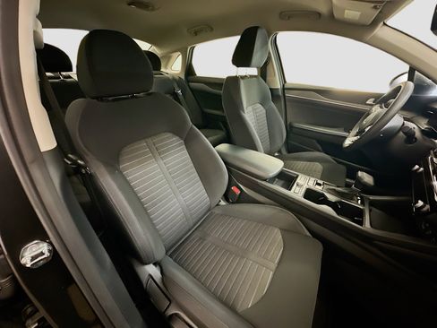 Used 2025 Kia K5 LXS image 31