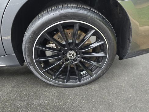 Used 2023 Mercedes-Benz S 500 4MATIC image 32