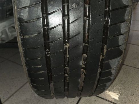 Used 2025 Nissan Z Performance w/ Floor Mat Package image 24