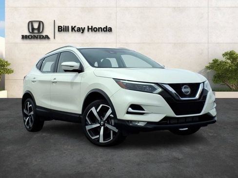 Used 2022 Nissan Rogue Sport SL w/ Premium Package AWD/4WD image 5