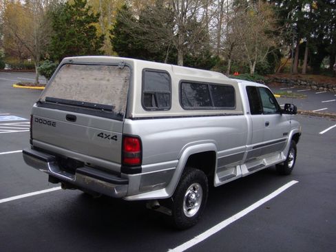 Used 2001 Dodge Ram 2500 Truck 4x4 Quad Cab image 6