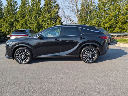 Used 2024 Lexus RX 350 w/ Convenience Package image 6