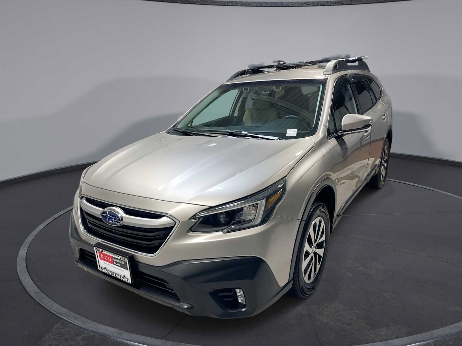Used 2020 Subaru Outback Premium AWD/4WD image 1