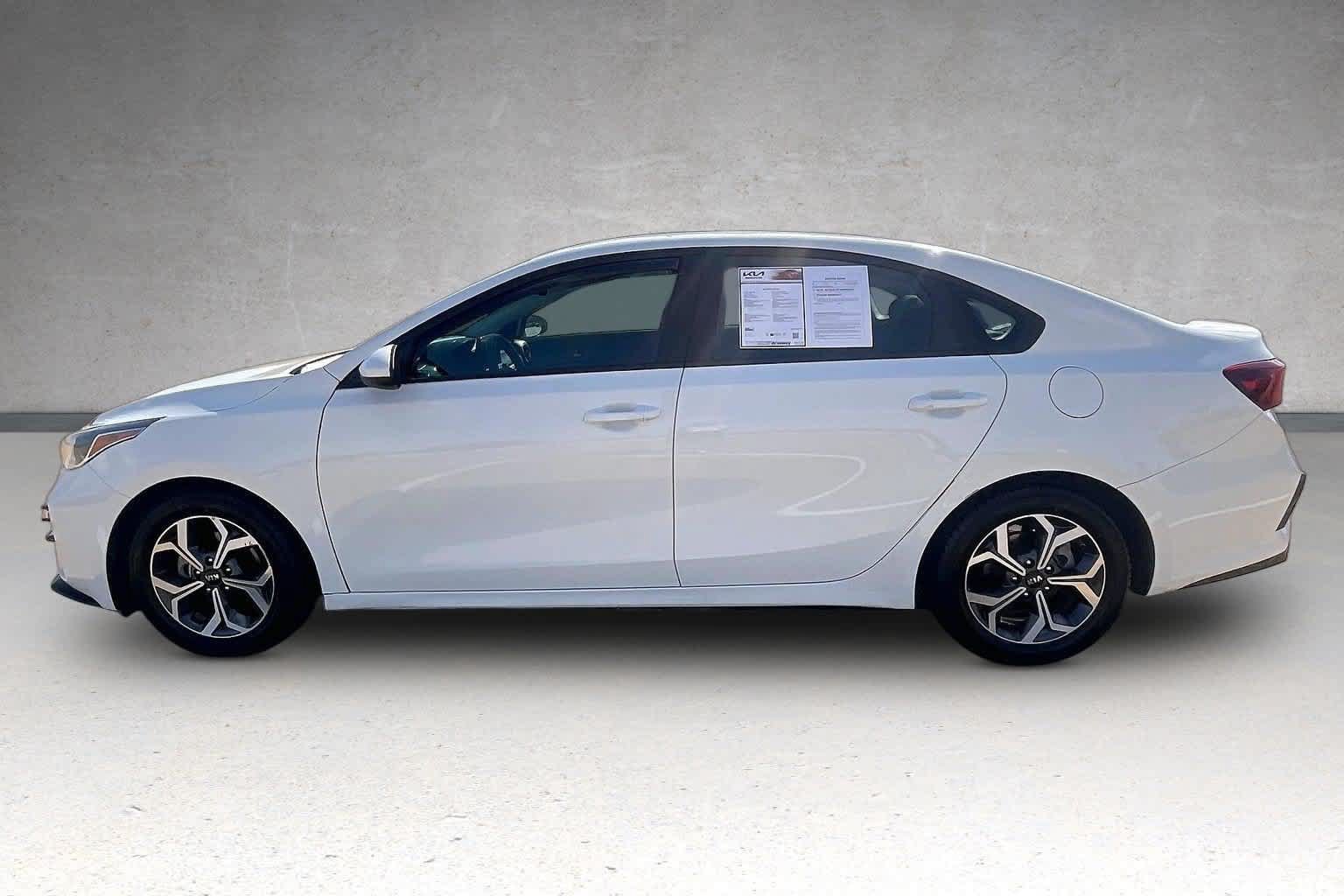 Used 2021 Kia Forte LXS FWD image 3