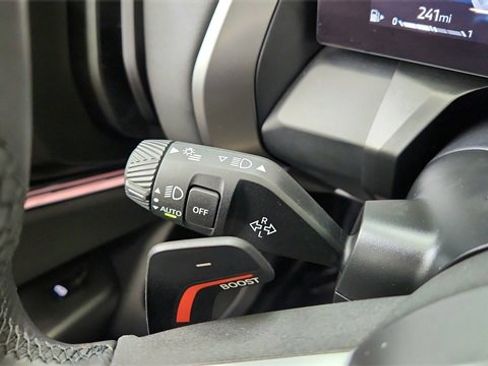 Used 2025 BMW X3 xDrive30i w/ M Sport Package image 40