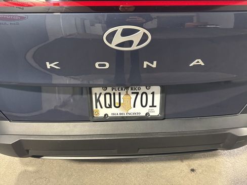 Used 2025 Hyundai Kona SEL image 23