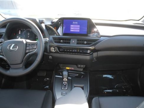 Certified 2025 Lexus UX 300h FWD image 10