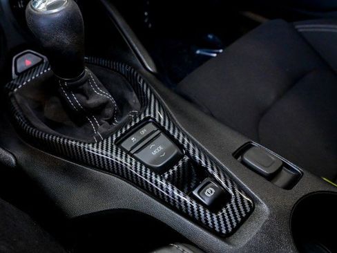 Used 2021 Chevrolet Camaro LT w/ 1LE Track Performance Package image 27