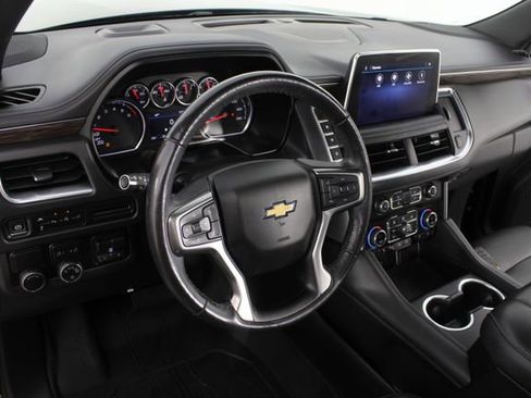 Used 2021 Chevrolet Tahoe LT w/ LT Signature Package image 10
