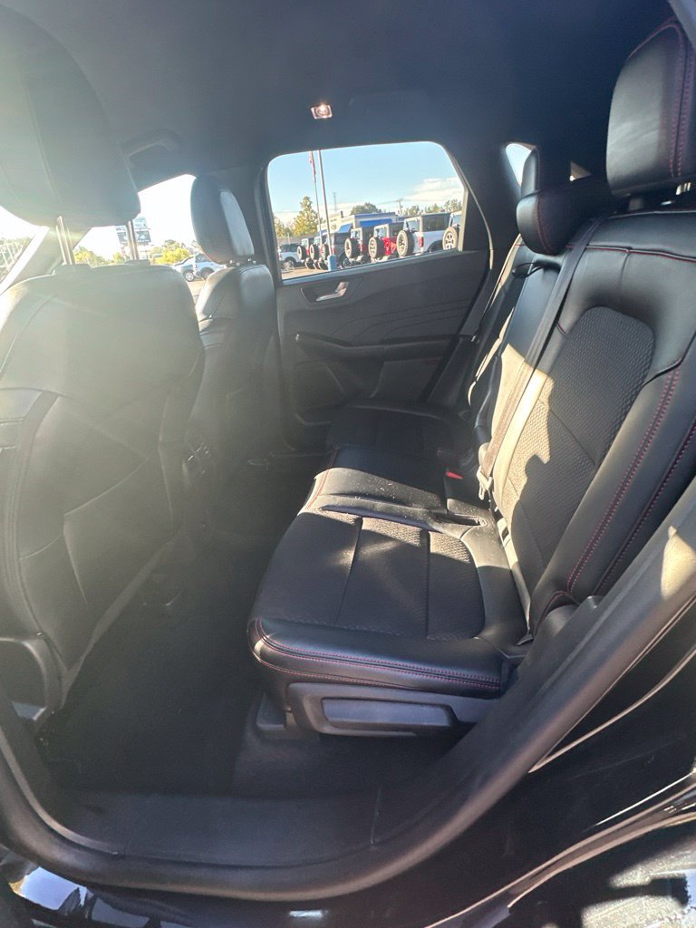 Used 2025 Ford Escape ST-Line AWD/4WD image 18