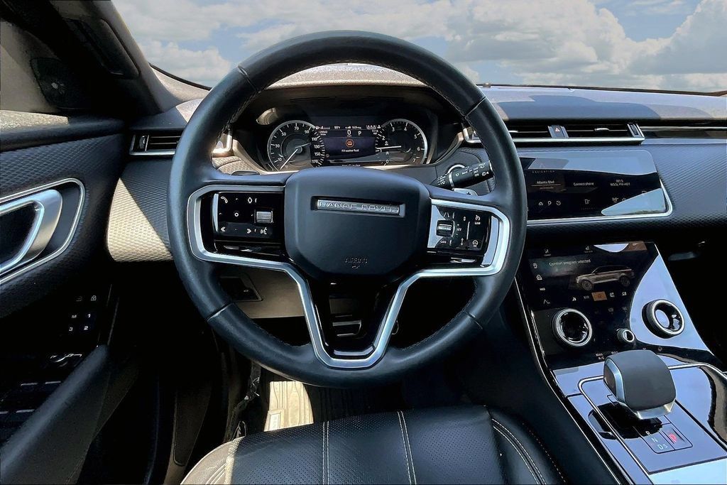 Used 2023 Land Rover Range Rover Velar R-Dynamic S AWD/4WD image 8