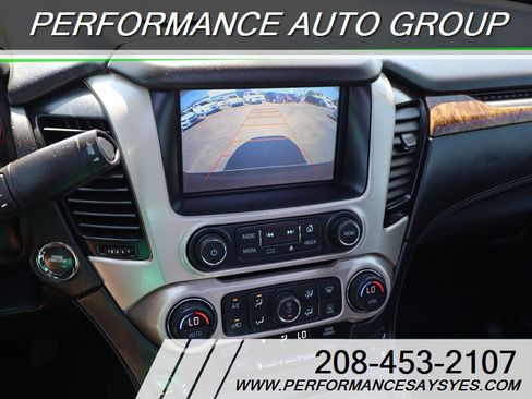 Used 2016 GMC Yukon XL Denali w/ Open Road Package AWD/4WD image 21