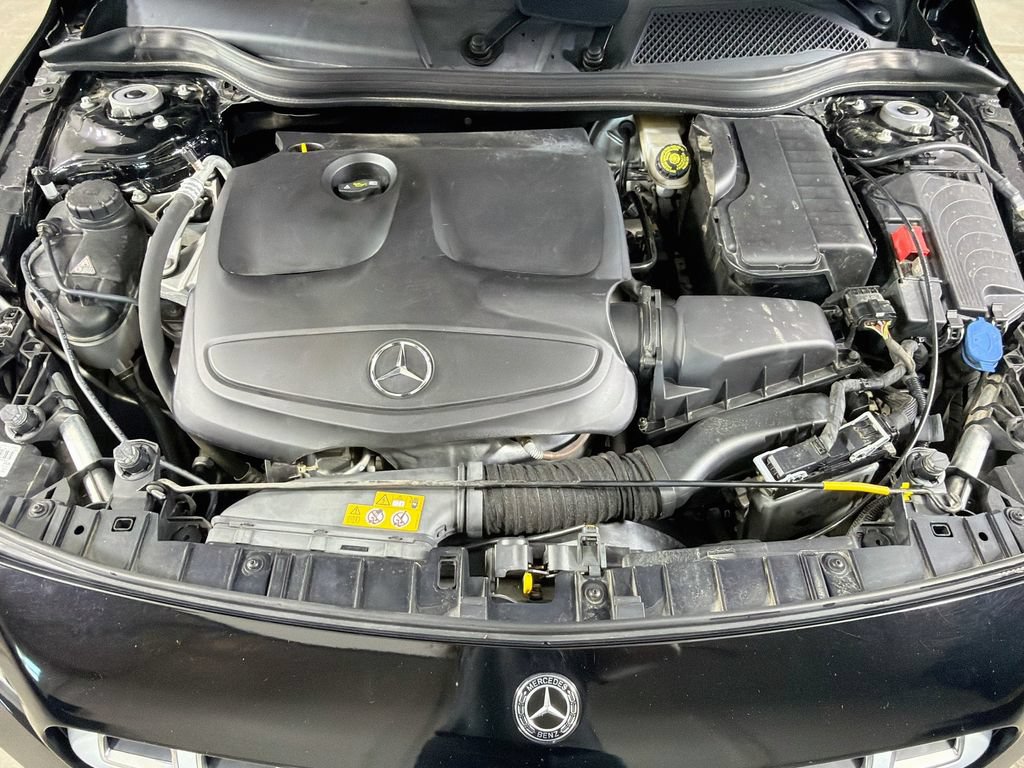 Used 2018 Mercedes-Benz GLA 250 image 26