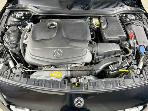 Used 2018 Mercedes-Benz GLA 250 image 26