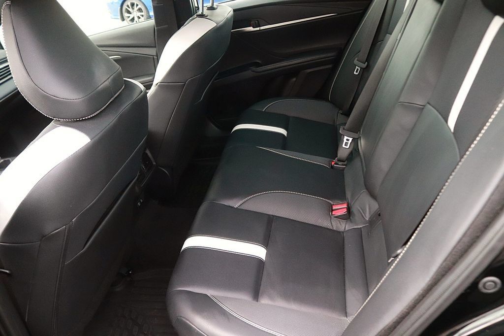 Used 2025 Toyota Camry SE FWD image 14