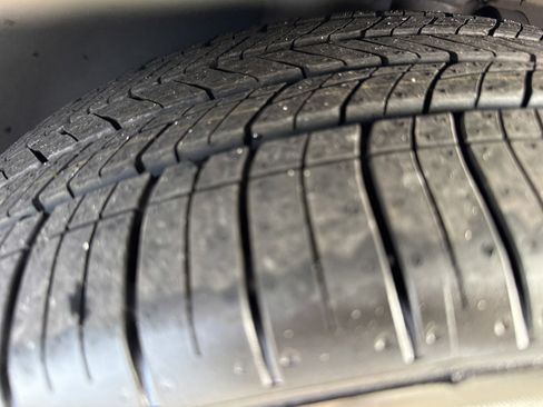 Certified 2022 Hyundai Tucson Limited image 9