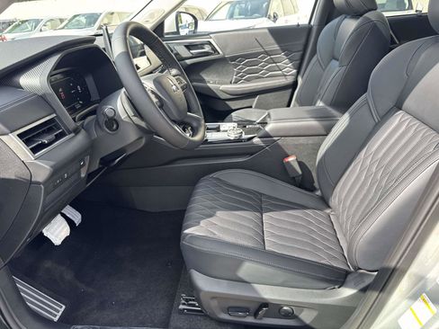 New 2026 Mitsubishi Outlander SEL FWD image 13
