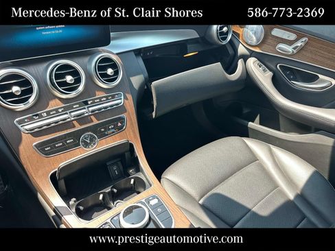 Used 2020 Mercedes-Benz C 300 4MATIC Sedan image 33