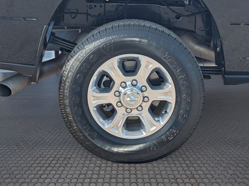 Used 2025 RAM 3500 Big Horn image 10