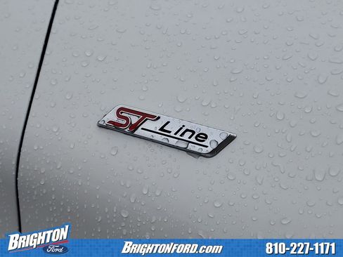 Used 2023 Ford Explorer ST-Line w/ Class IV Trailer Tow Package image 5