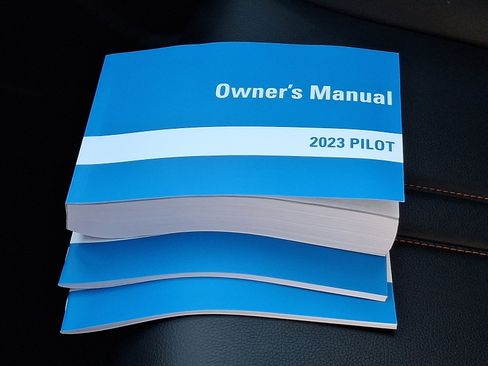 Used 2023 Honda Pilot TrailSport image 26