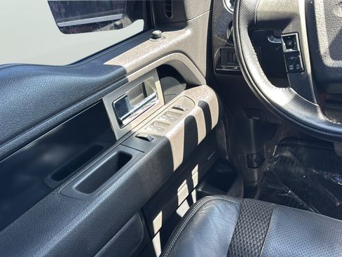 Used 2014 Ford F150 Raptor w/ Equipment Group 801A Luxury AWD/4WD image 19