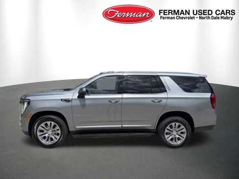Used 2025 GMC Yukon Denali AWD/4WD image 12