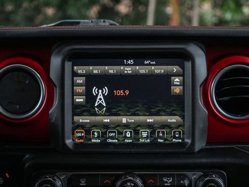Used 2019 Jeep Wrangler Unlimited Rubicon AWD/4WD image 15