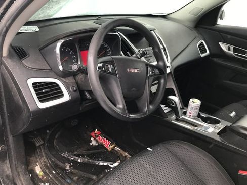 Used 2014 GMC Terrain SLE image 3