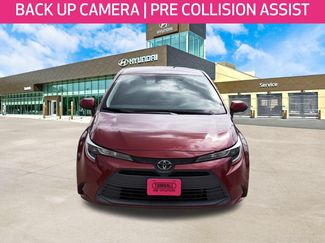 Used 2023 Toyota Corolla LE FWD video 2