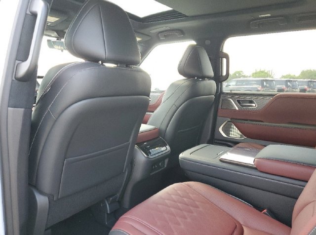 New 2026 INFINITI QX80 Autograph w/ Autograph Exterior Package AWD/4WD image 10