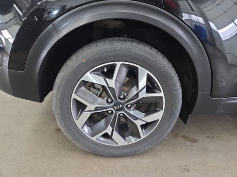 Used 2020 Kia Sportage EX image 25