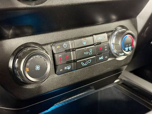 Used 2020 Ford F150 XLT w/ Equipment Group 302A Luxury image 15