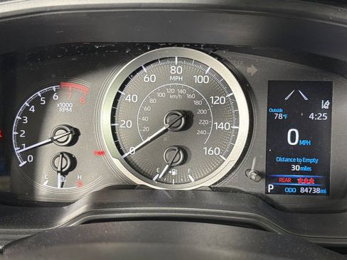 Used 2020 Toyota Corolla LE FWD image 26