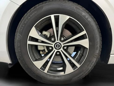 Used 2022 Nissan Sentra SV FWD image 24