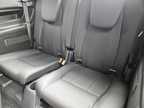 New 2026 Mercedes-Benz GLB 250 4MATIC image 31