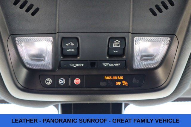 Used 2022 Chevrolet Equinox RS w/ RS Leather Package FWD image 13