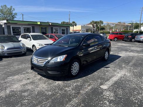 Used 2014 Nissan Sentra SV image 8