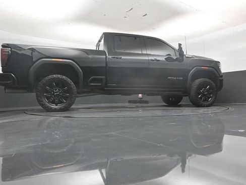 Used 2025 GMC Sierra 3500 AT4 w/ AT4 Premium Plus Package AWD/4WD image 46