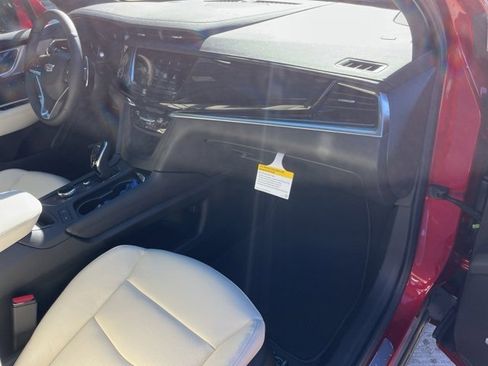 New 2025 Cadillac XT6 Sport w/ LPO, Floor Liner Package image 37