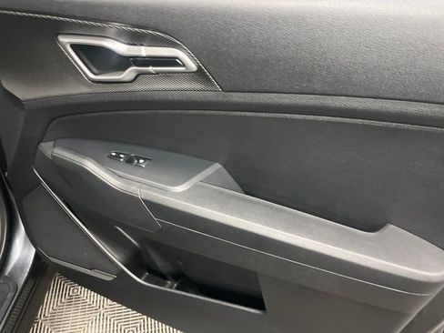 Certified 2024 Kia Sportage LX image 31