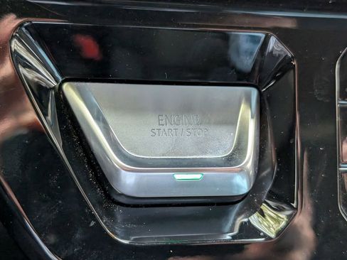 Used 2024 GMC Sierra 2500 Denali w/ Denali Reserve Package image 37